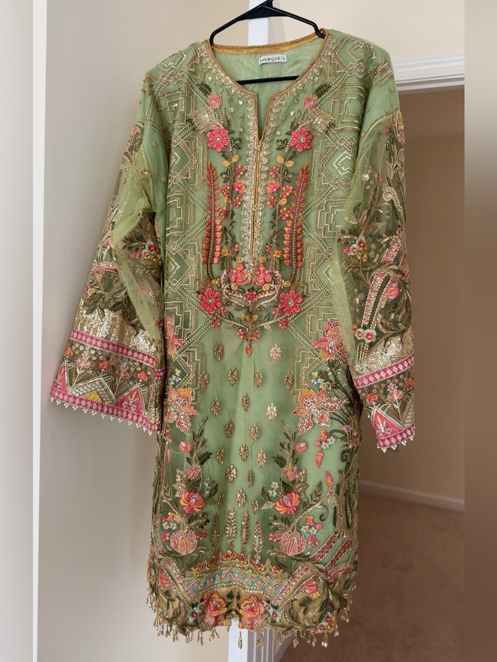 3 PC Elegant Embroidered Long Sleeve Dress - Picture 6 of 9